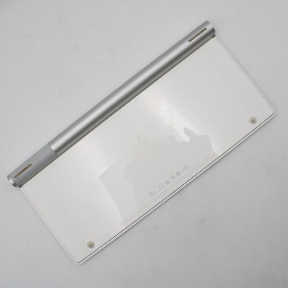 Apple Wireless Keyboard A1255 Bluetooth Magic 2007 - Picture 3 of 5